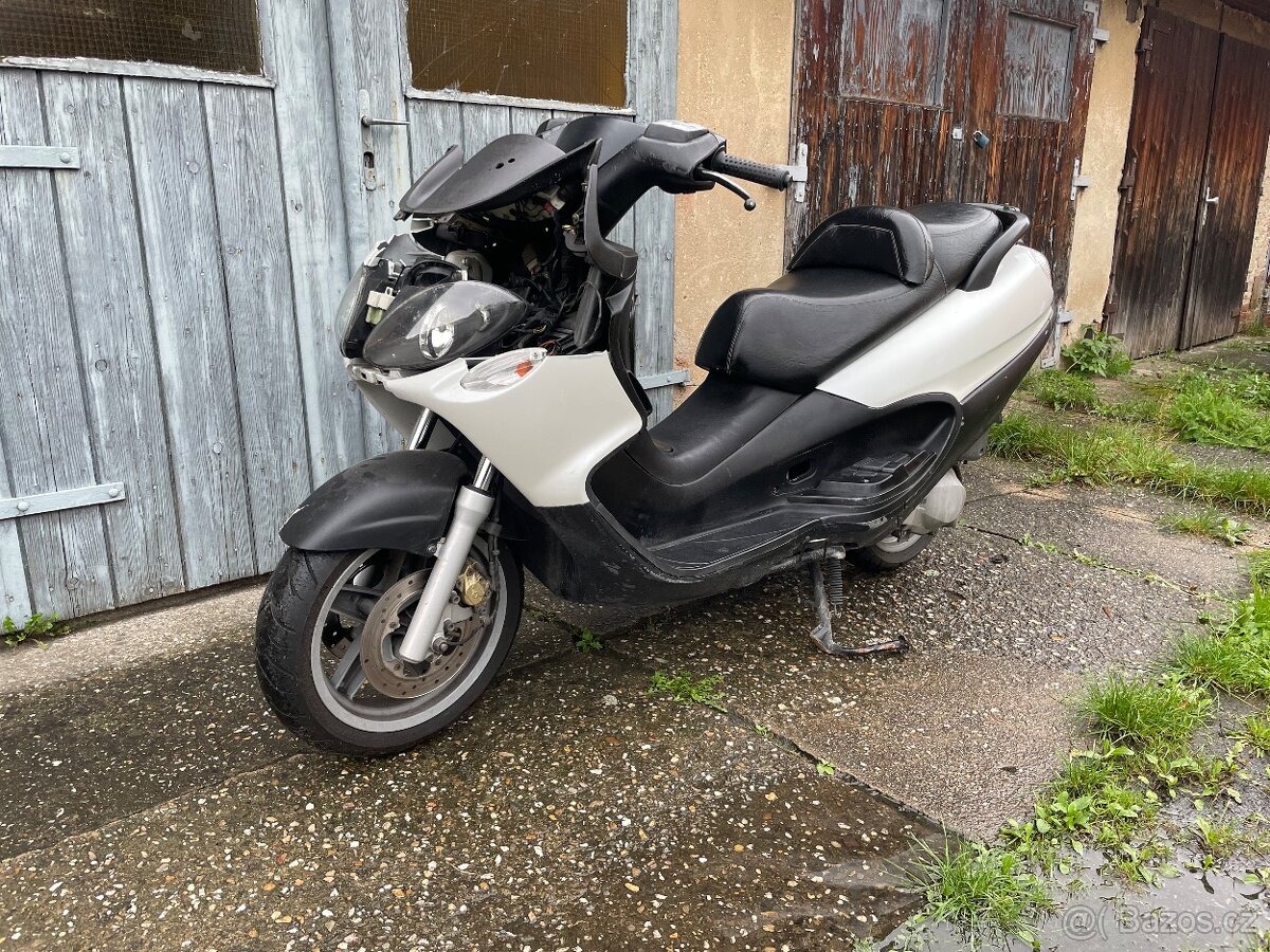 Dily Piaggio X9 - 6