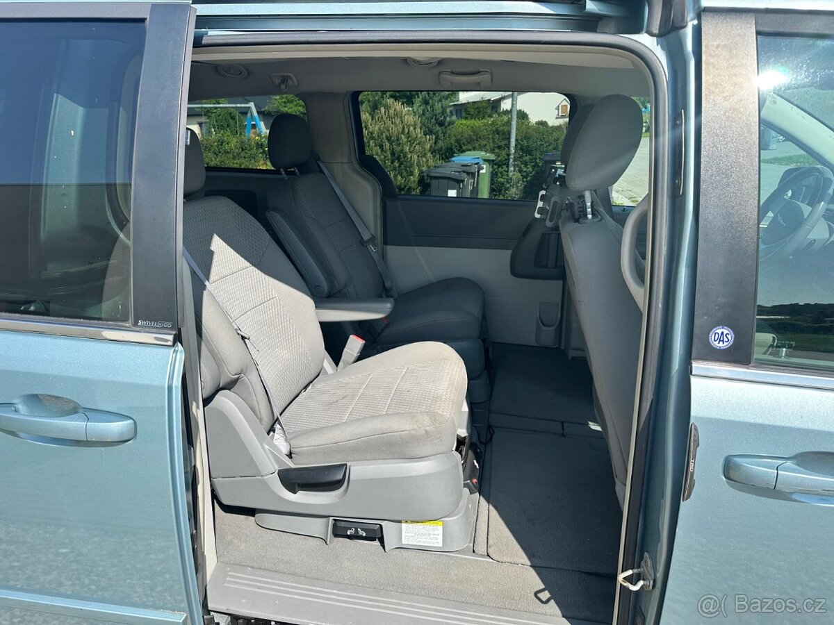 Chrysler Town Country 3,8 V6 148Kw BENZIN+LPG - 6