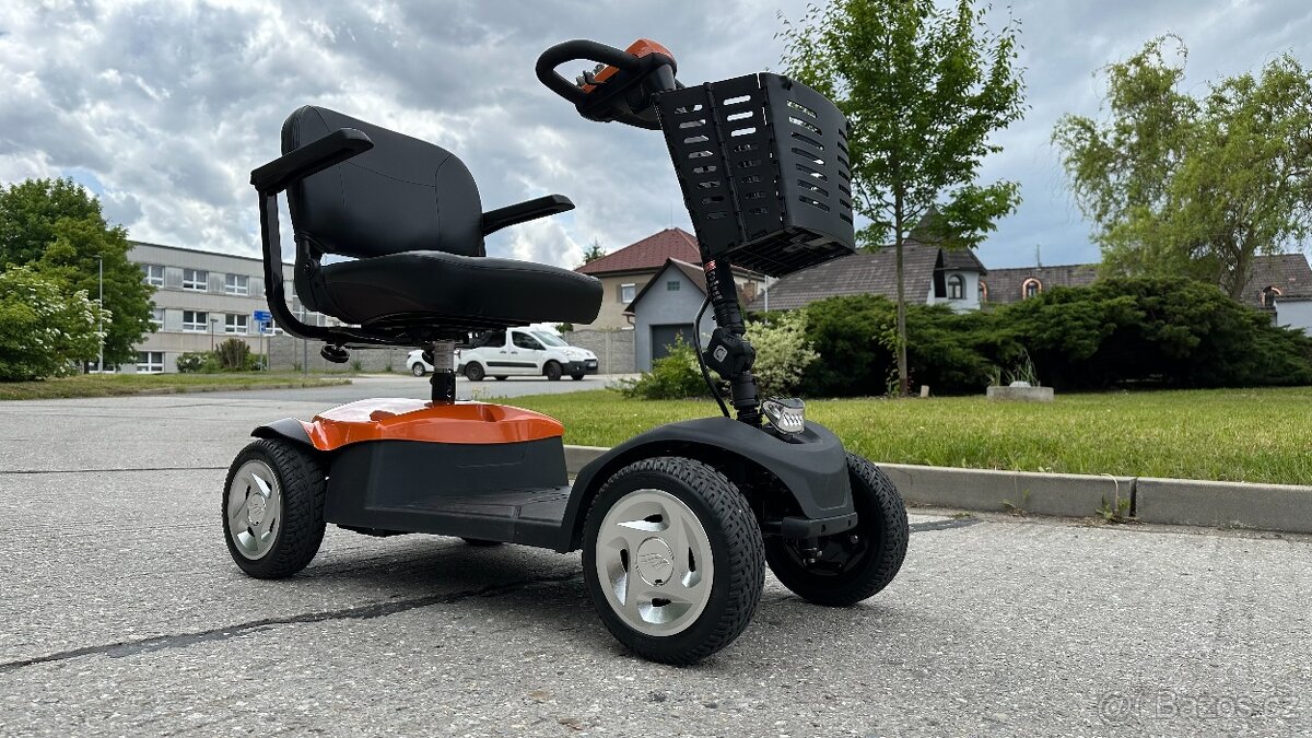 Malé elektrická čtyřkolka pro seniory - 6