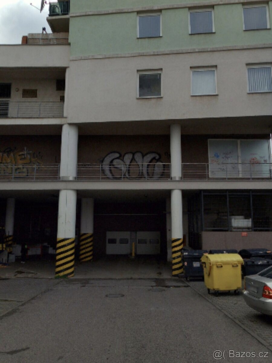 Pronájem garážového stání Praha-Stodůlky - 6