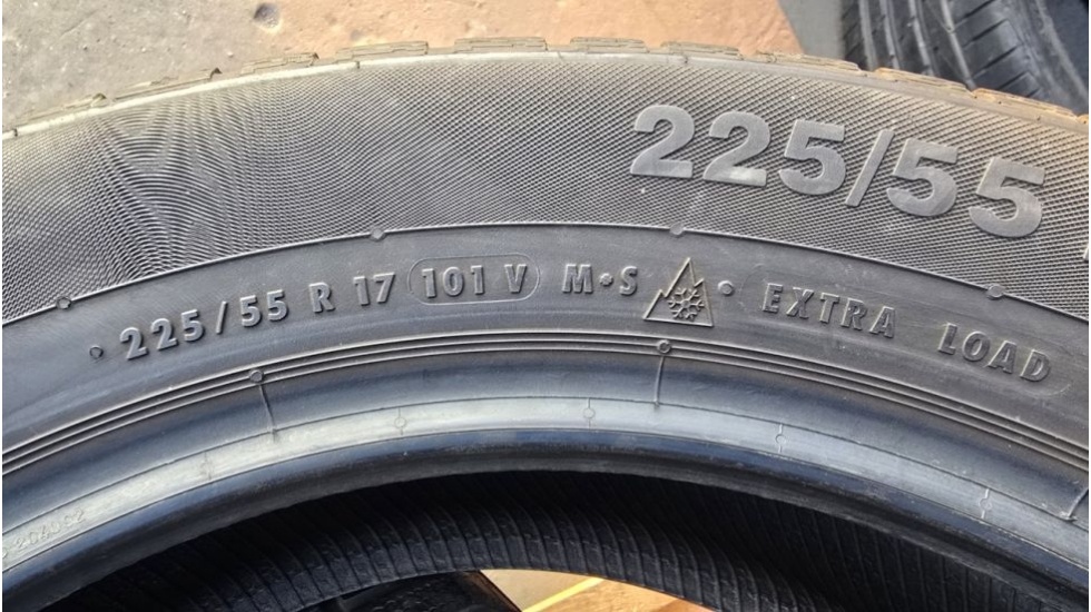 Zimní pneu 225/55/17 Continental - 6
