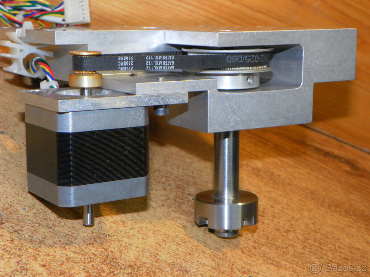 Rotační pohyb s krokovým motorem a převodovkou VEXTA PK244PB - 6