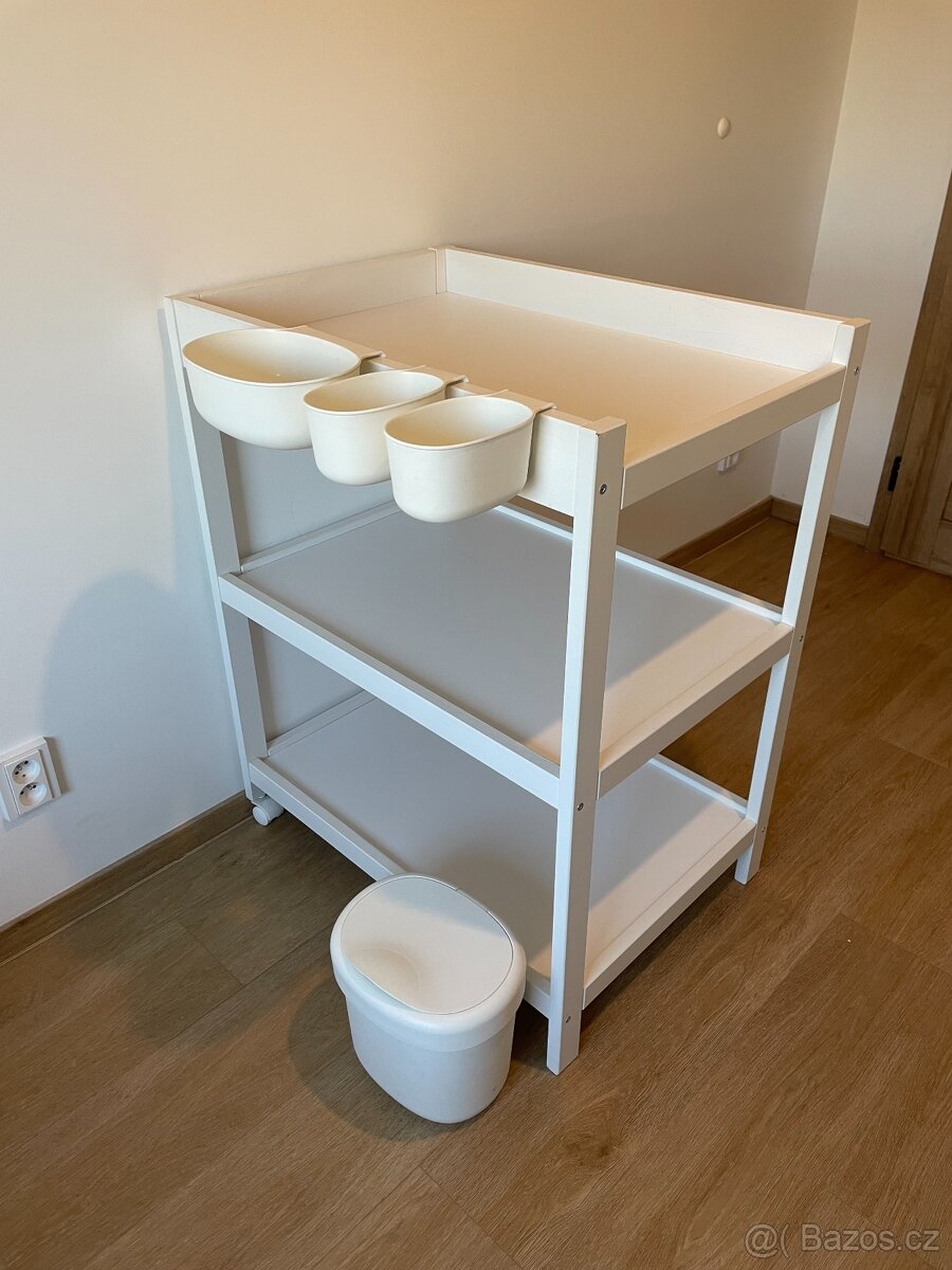 Přebalovací pult - 6