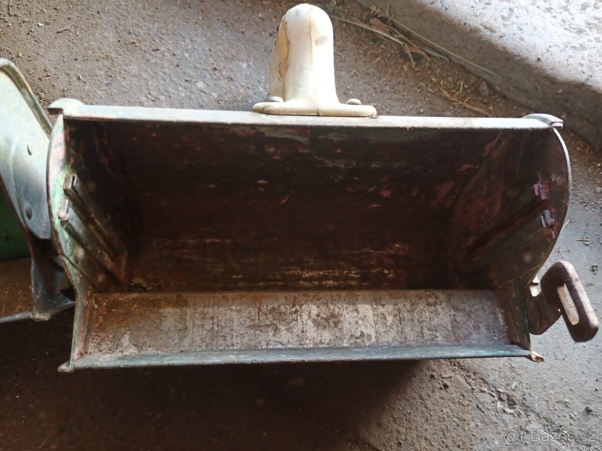 Prodám válečky na malování s příslušenstvím - 6