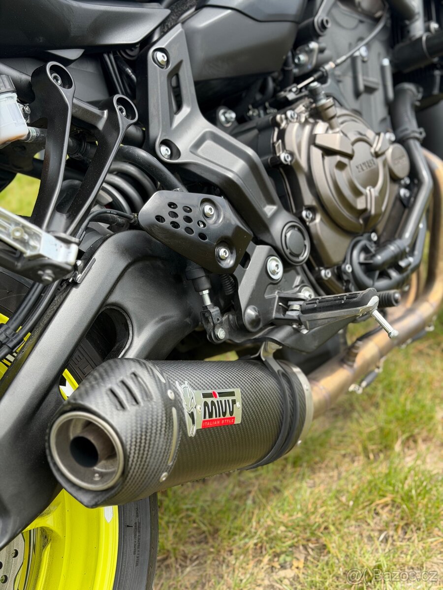 Yamaha MT-07 - 6