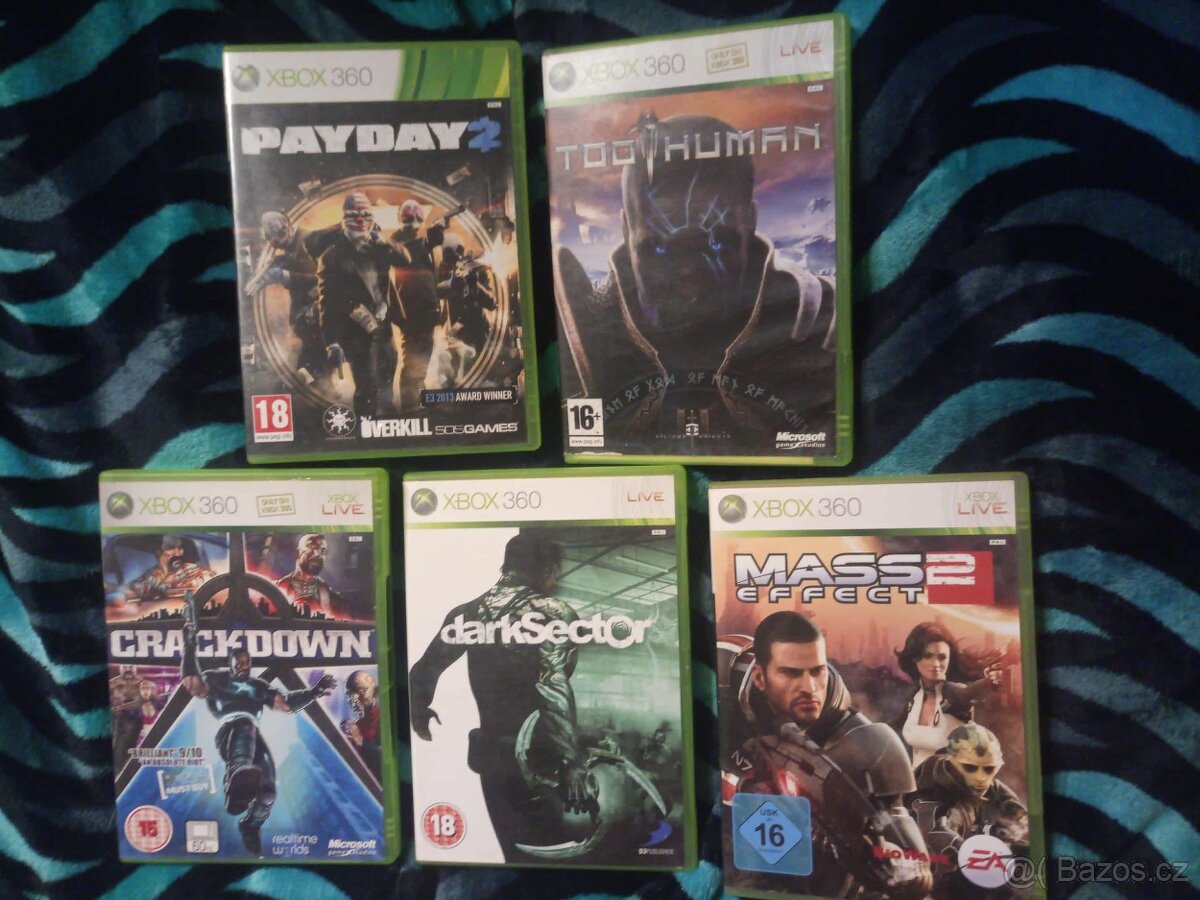 XBox 360 + bezdr. ovl. + KINECT + 8 her + kabel HDMI + TV - 6