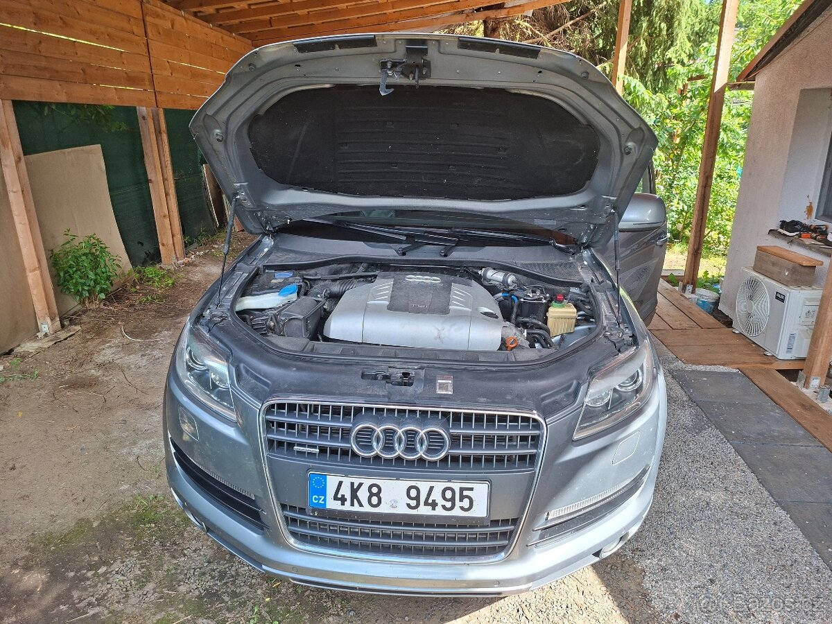 Audi Q7 3.0 tdi - 6