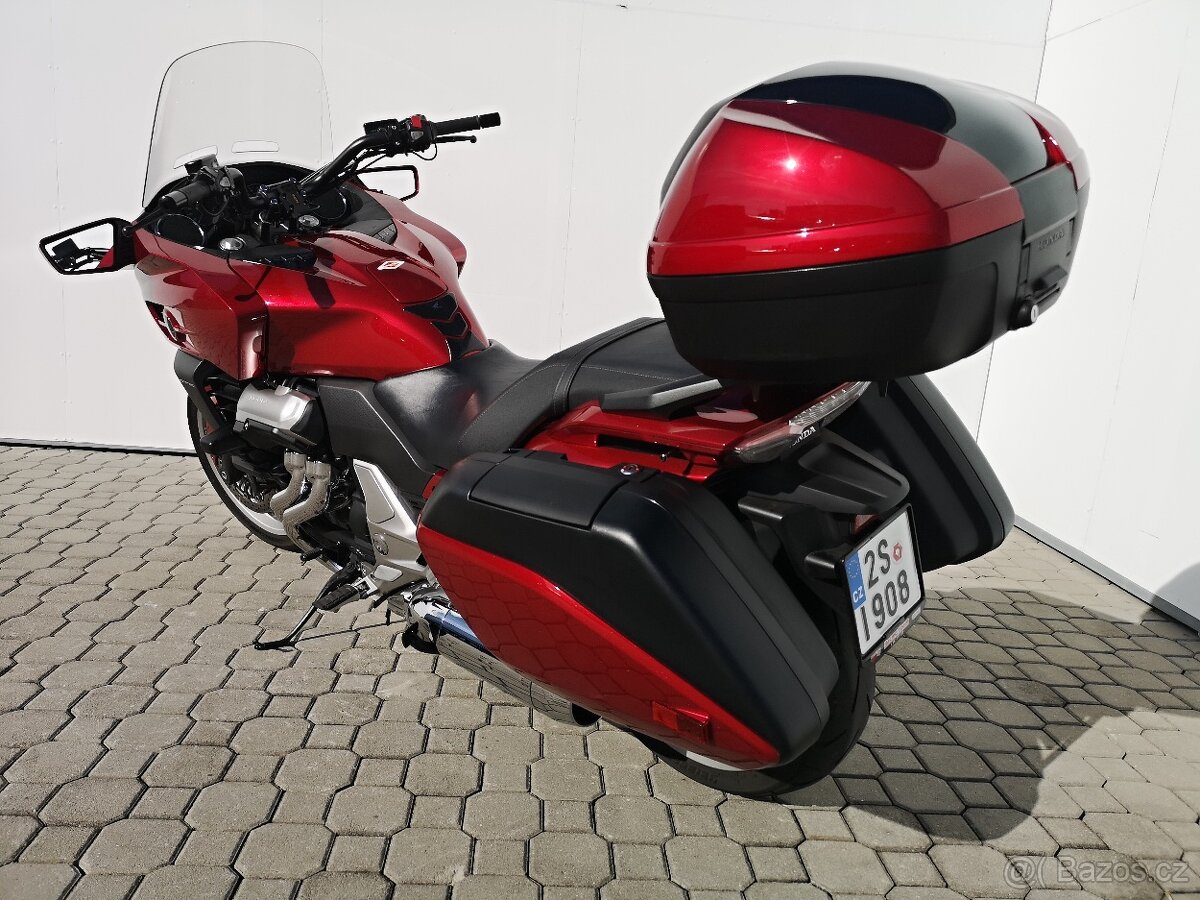 Honda CTX 1300, r.v.2016, nové v ČR, najeto pouze 8.787 km - 6