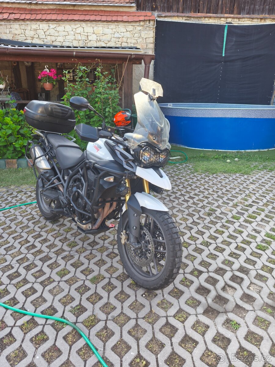 Triumph Tiger 800 - 6