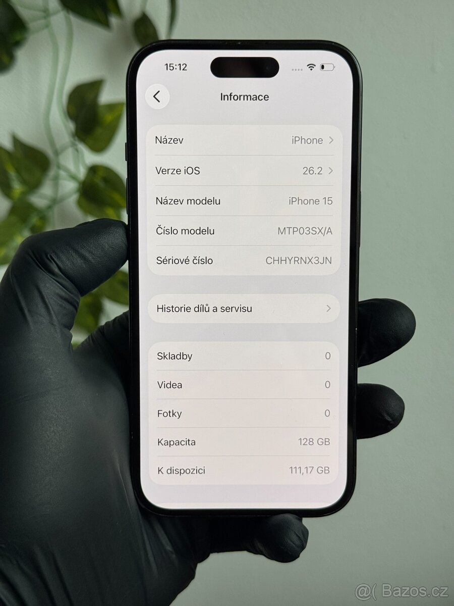 iPhone 15 128GB černý - 100% baterie - 6