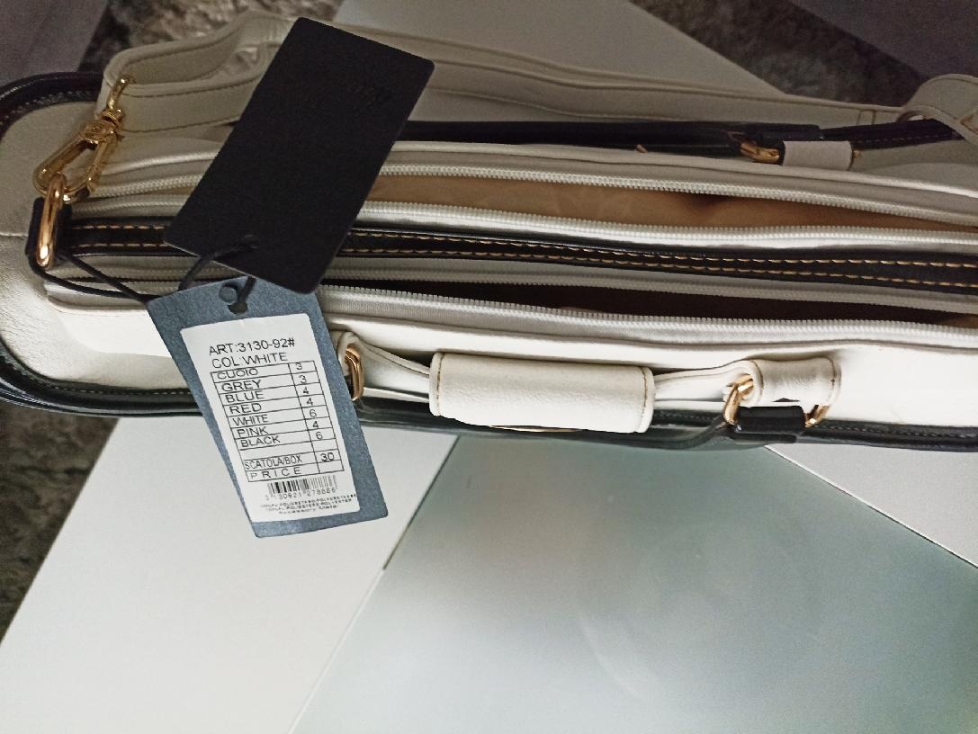 Krásná atraktivní kabelka, nová - 6