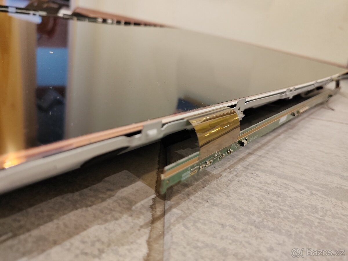 LCD/LED televizor Sencor SLE 3257TCS na ND - 6