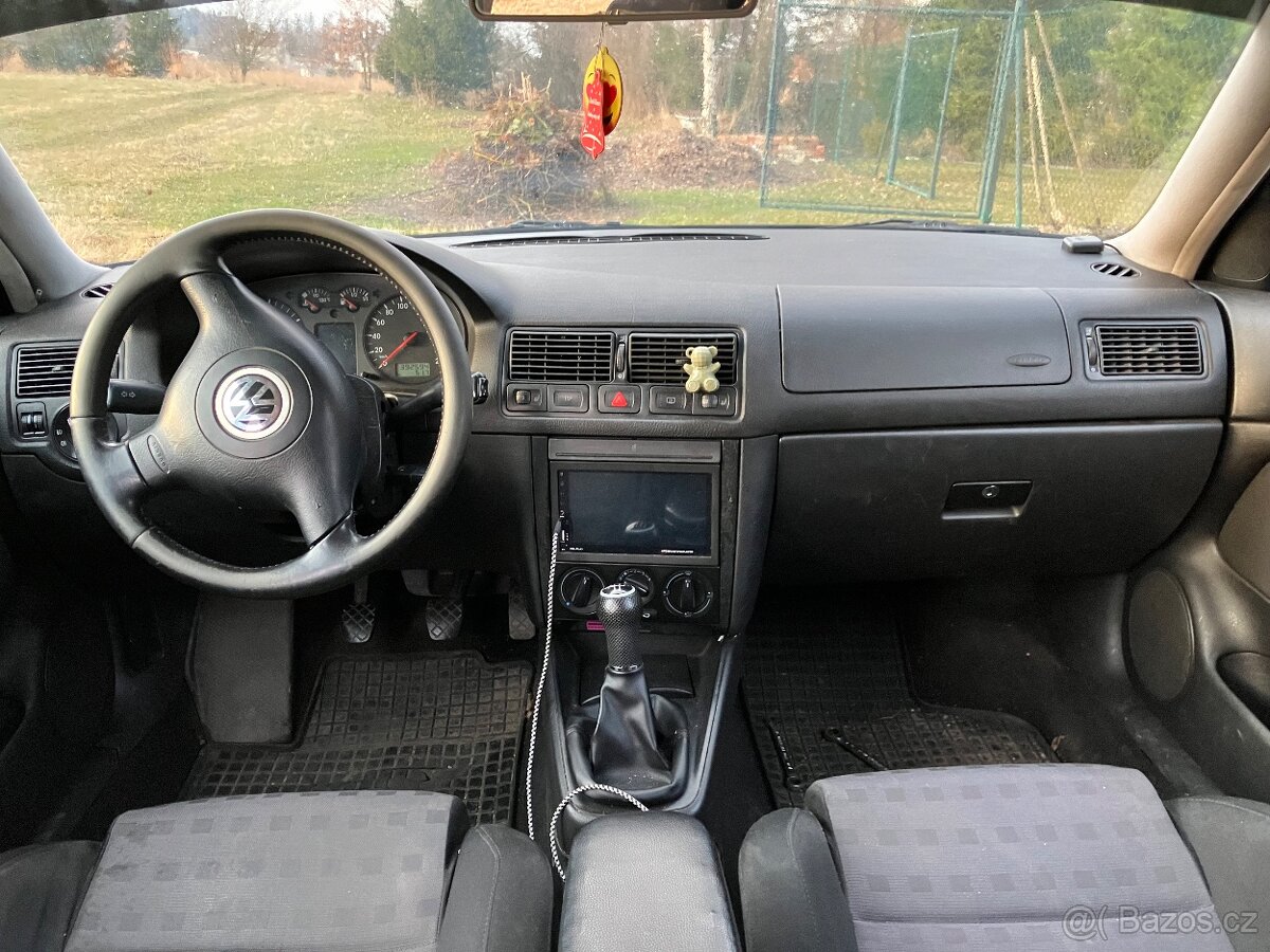 Volkswagen Golf 4 1.9TDI - 6