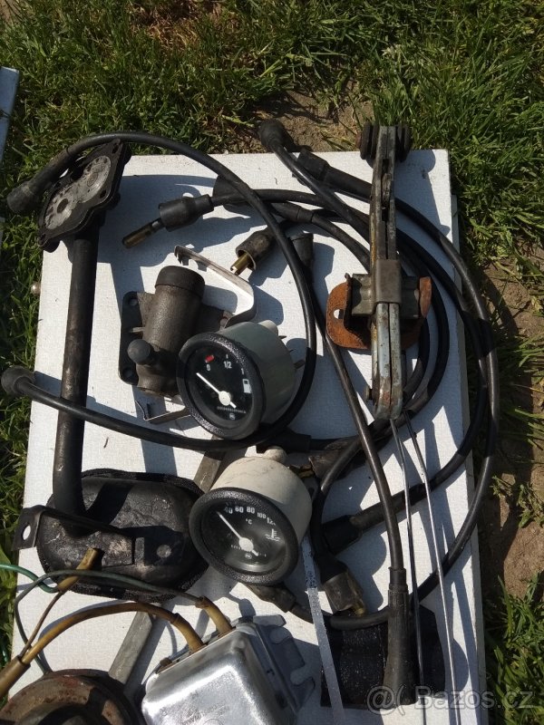 Škoda směs dílů - 6