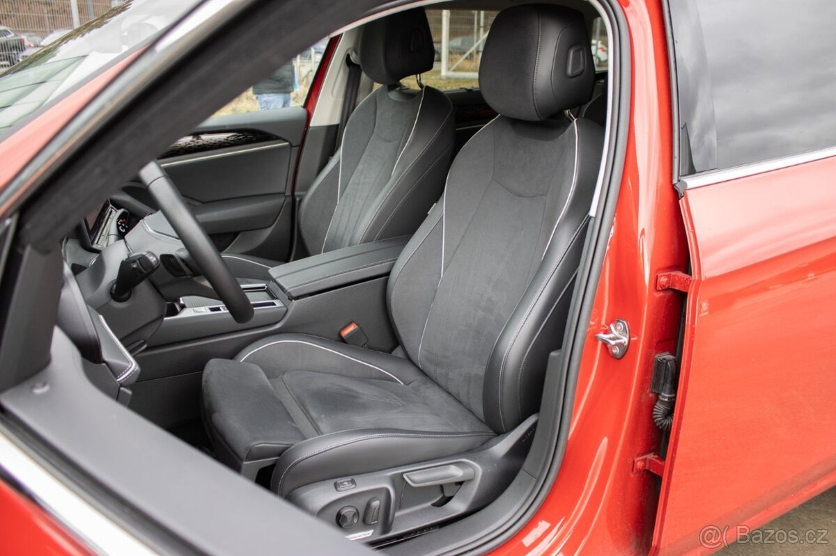 Volkswagen Passat Variant 2.0 TDI Elegance DSG - 6