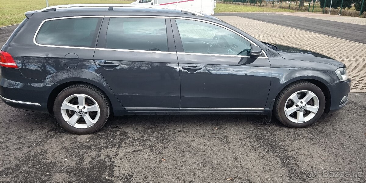 Passat Kombi 2,0 TDI 103KW - 6