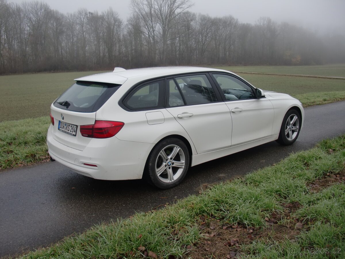 Prodám BMW 318i,10/2016,226000km,servis. - 6