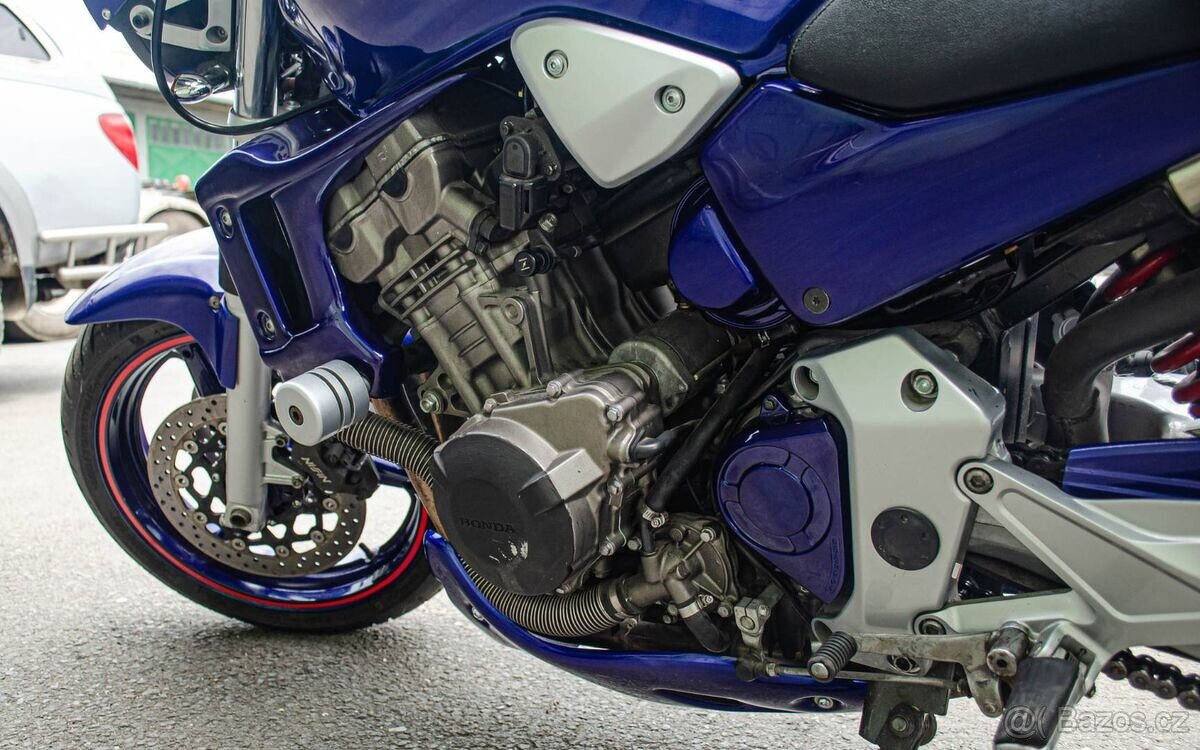 Honda CB 900F - 6