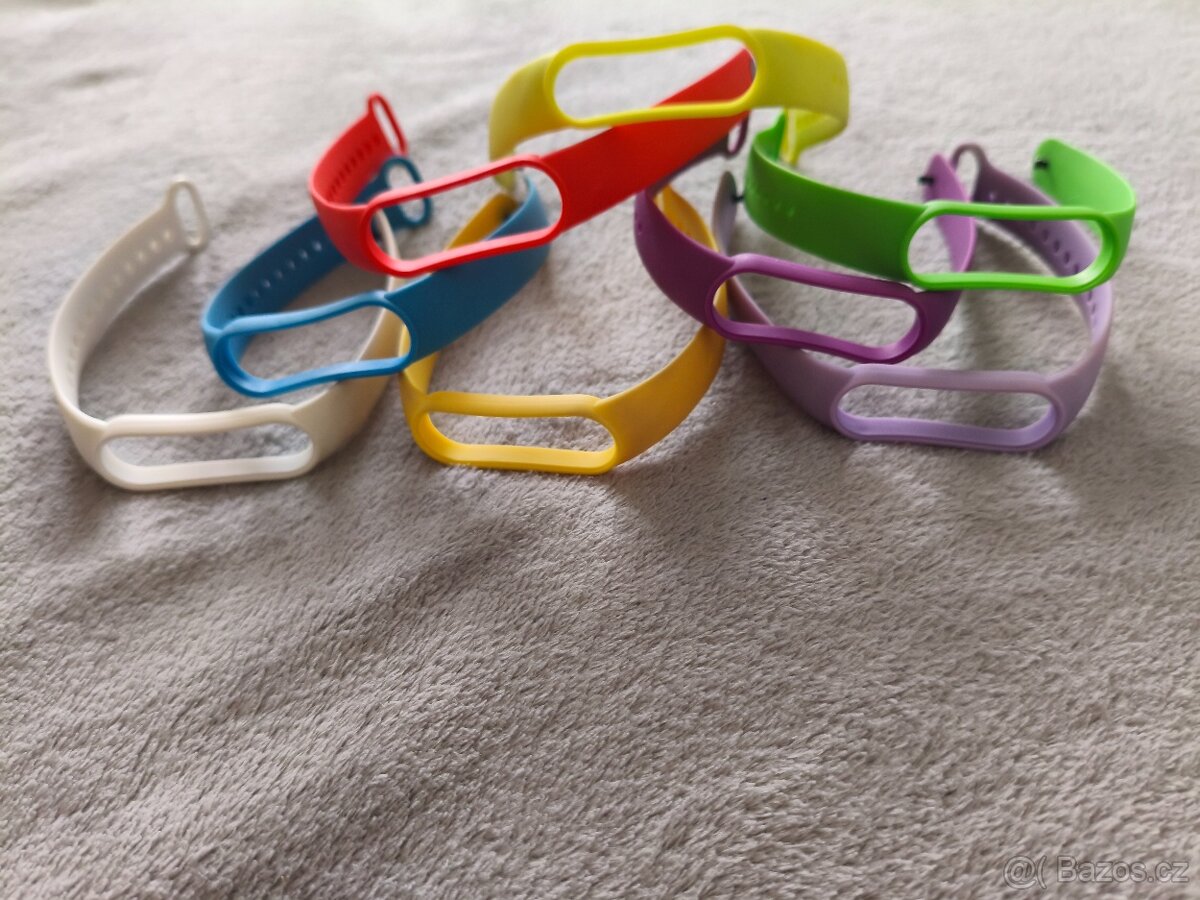 Prodám Hodinky Xiaomi my band 5 - 6
