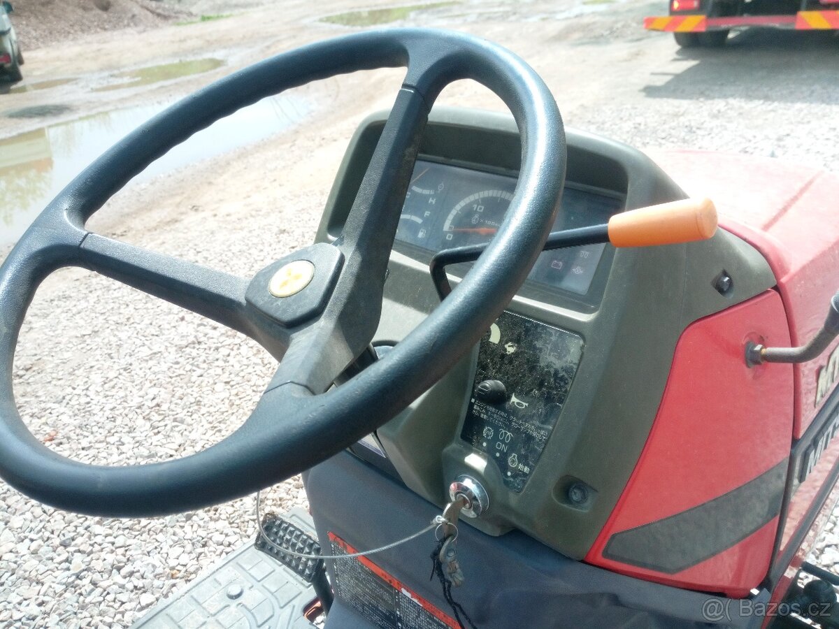 malotraktor Mitsubish MT 200 - 6