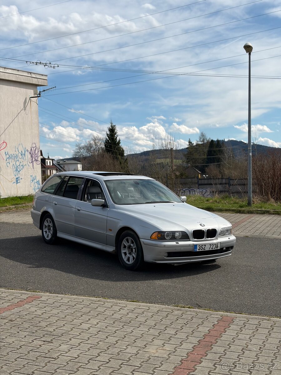 BMW E39 525D Touring - 6