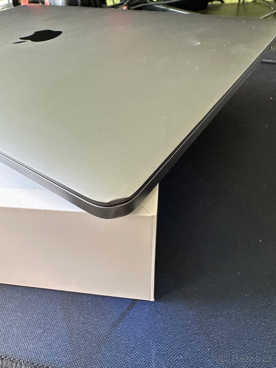 MacBook pro 13,3” 2019 - 6