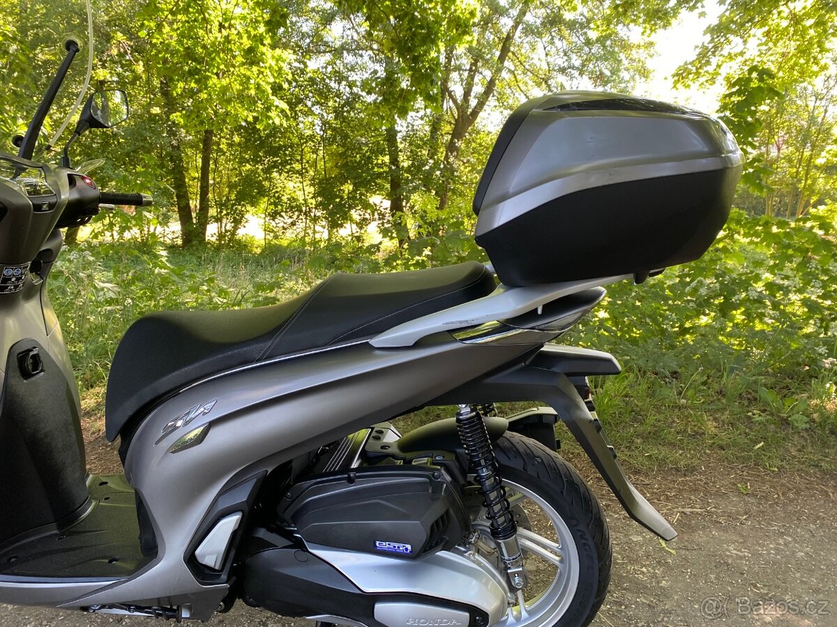 Honda SH 350 - 6