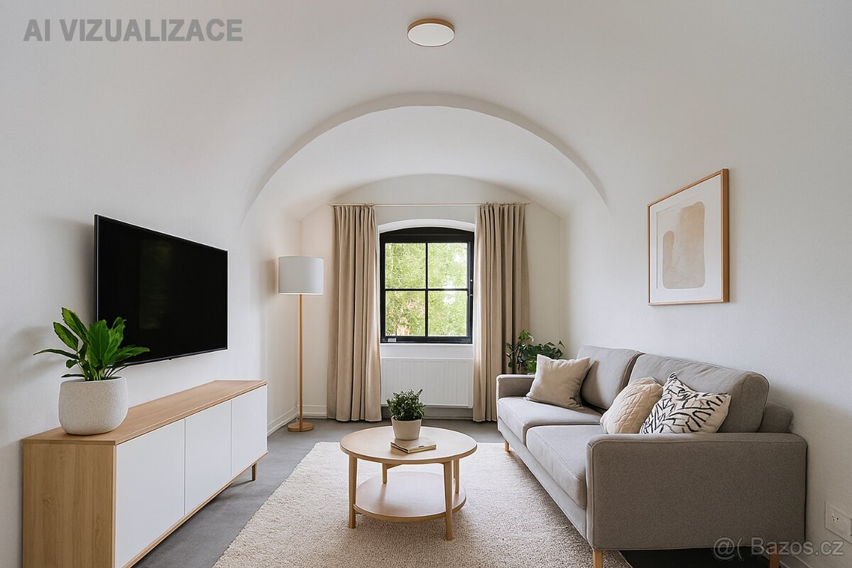 Pronájem zrekonstruovaného bytu 2+kk v centru města - 6