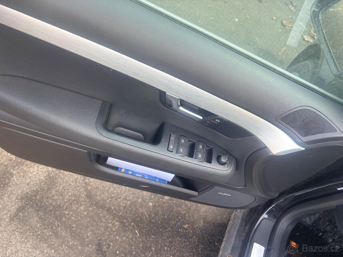 Audi a4 3,2 188kw - 6