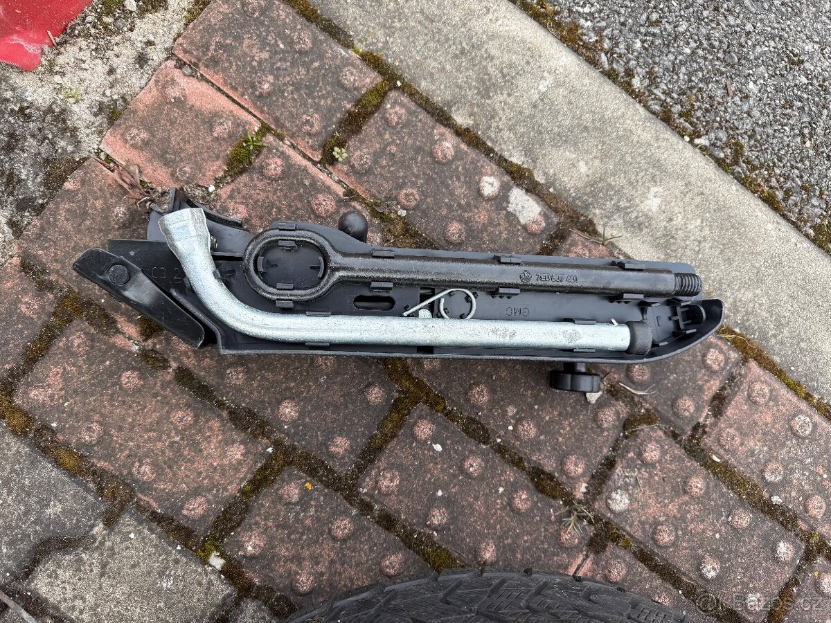 SET Rezerva R17 -Držák-hever-VW Multivan T5 T6-T6. - 6