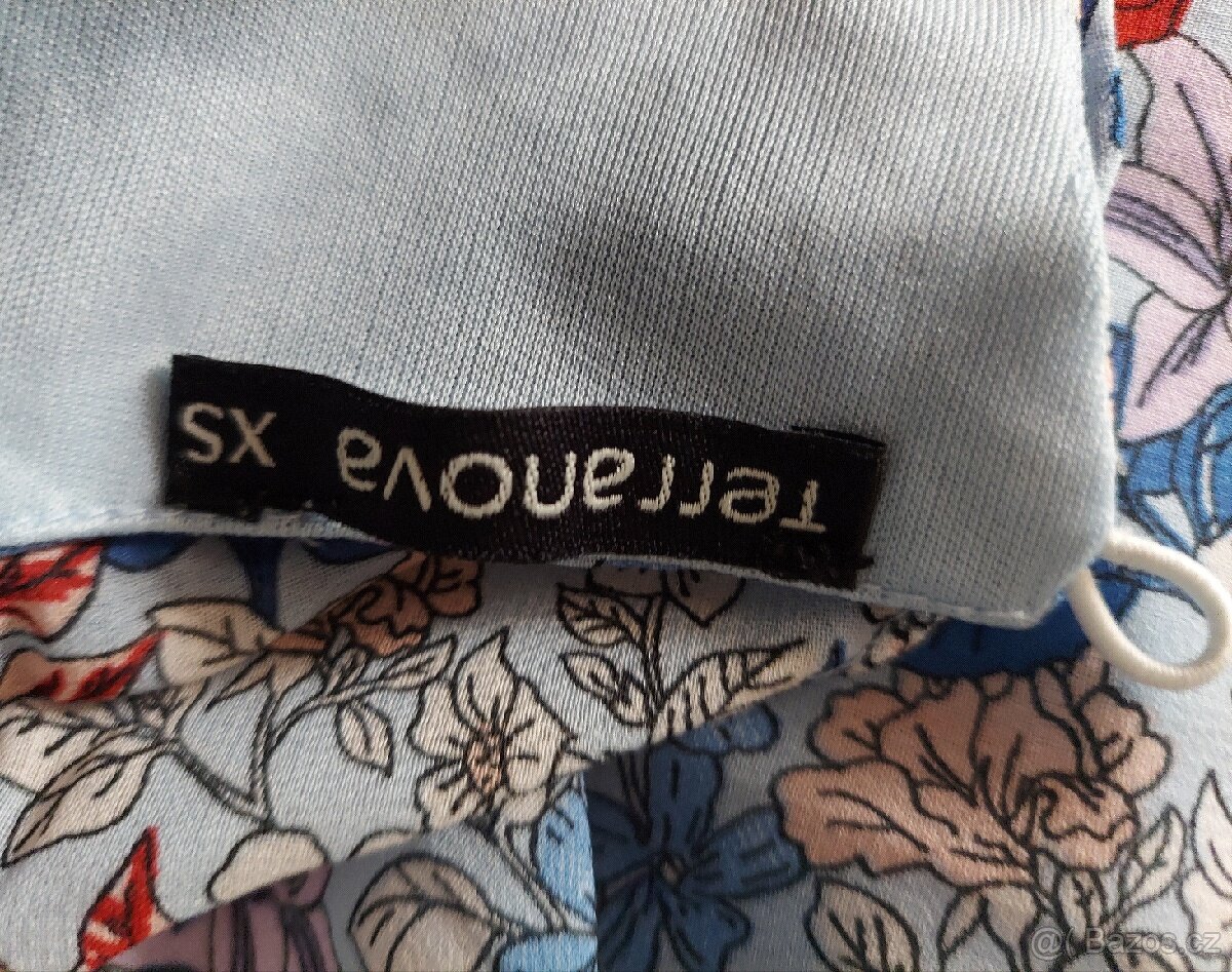 Mladistvé letní šaty. - 6