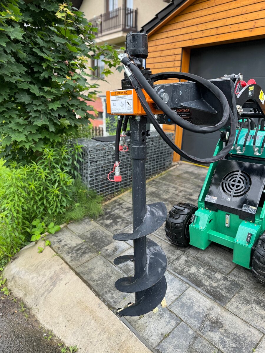Hydraulický půdní vrták profi Wolverine USA, mininakladač - 6