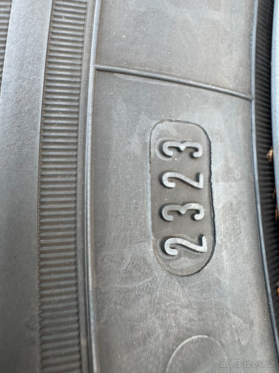 Alu kola 5x112 R17 zimní na Audi Q5 Dezent - 6