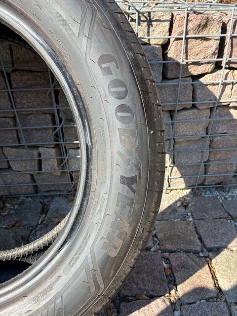 215/60/17 Letní pneu Goodyear Efficientgrip 2 SUV - 6
