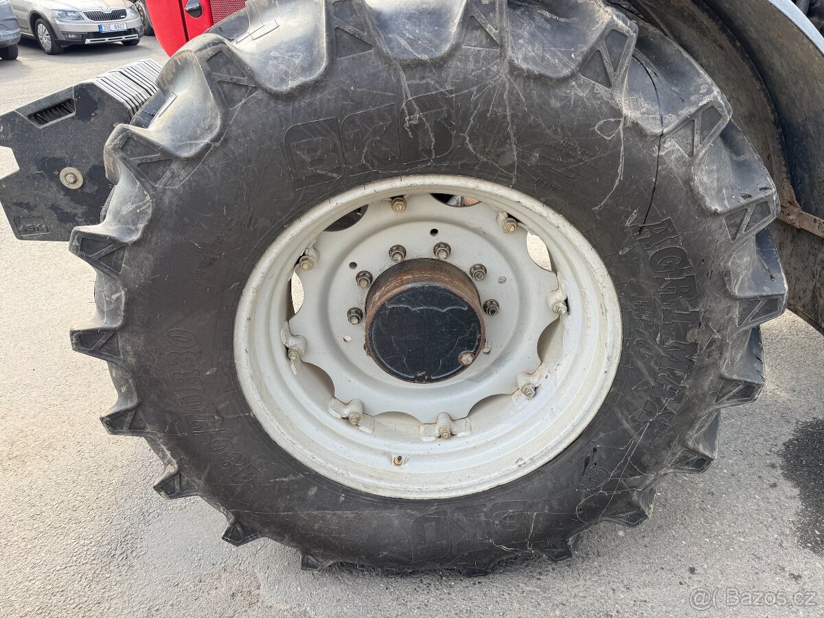 Massey Ferguson MF8260 - 6