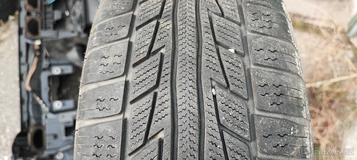 Plechový disk r16 ET 52,5 + zimní pneu 205/60/16 M+S - 6