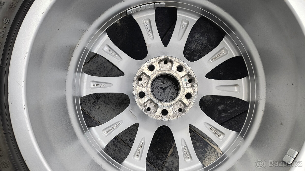 18 originál Mercedes E-Class W213 zimní 245/45 R18 - 6