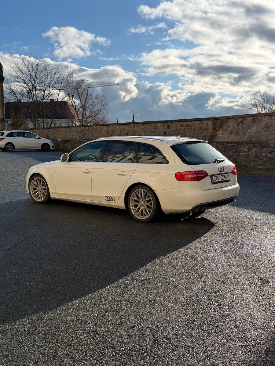 Audi A4 B8 2.0 TDi 105kw - 6