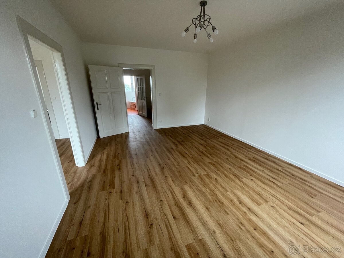 Nájem bytu 2/1, Ostrava, Křižíkova - 6