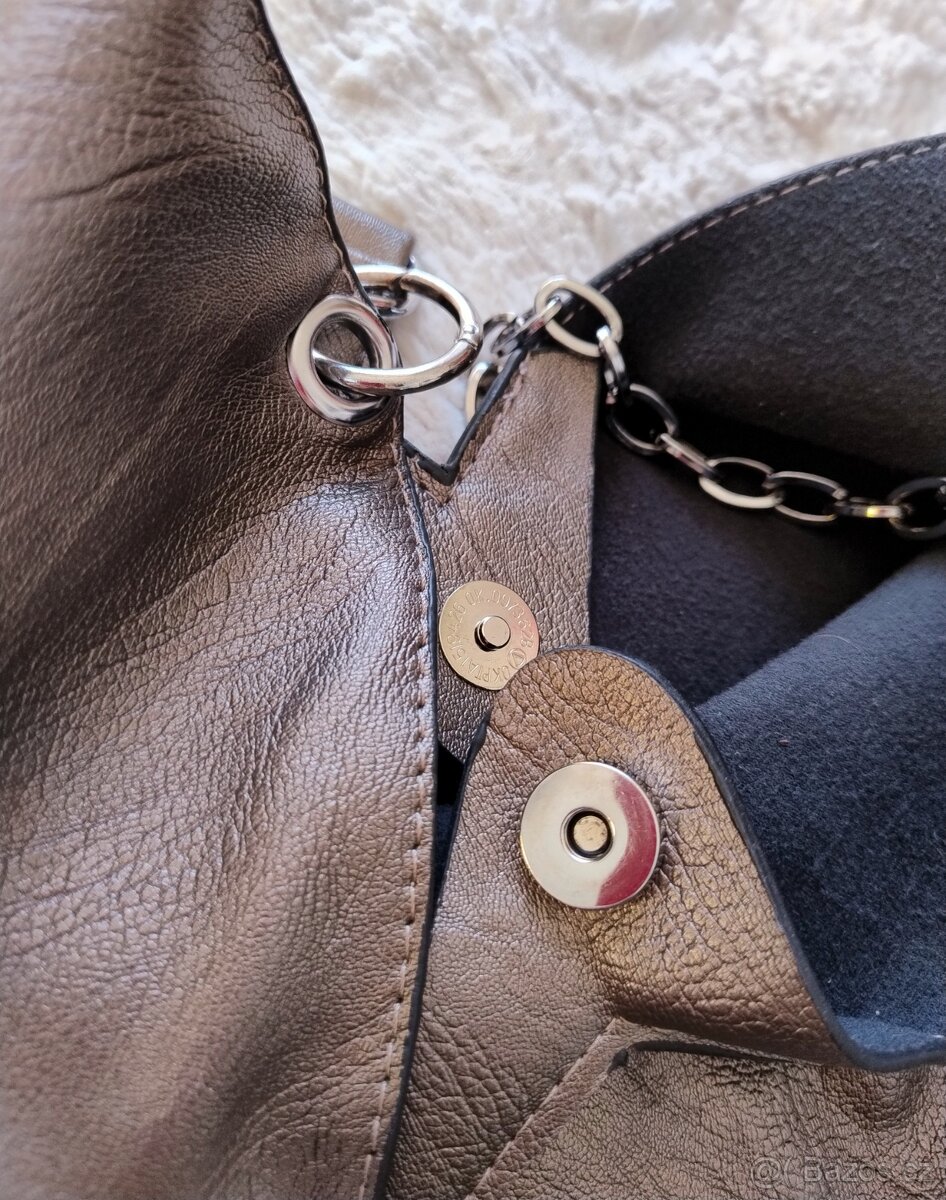 Hnědo šedá kabelka s metalízou - 6