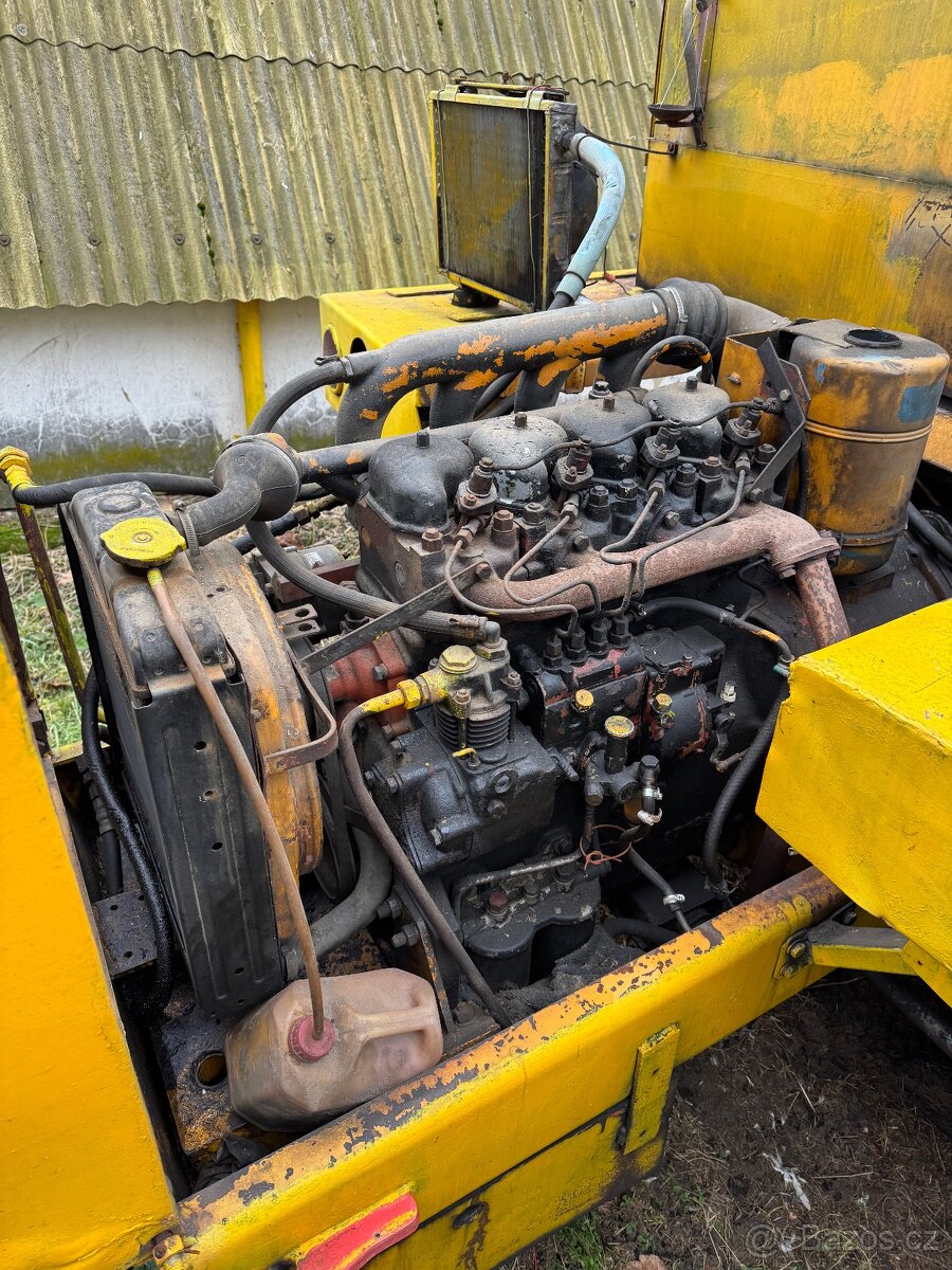 Nakladač UNO53-2 - 6