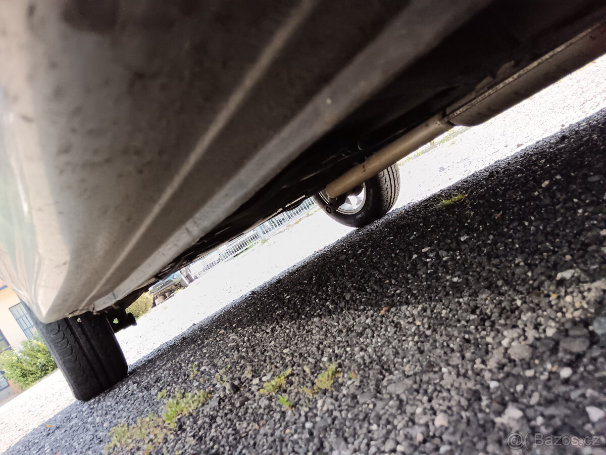 Renault Megane 1,6 55KW - 6