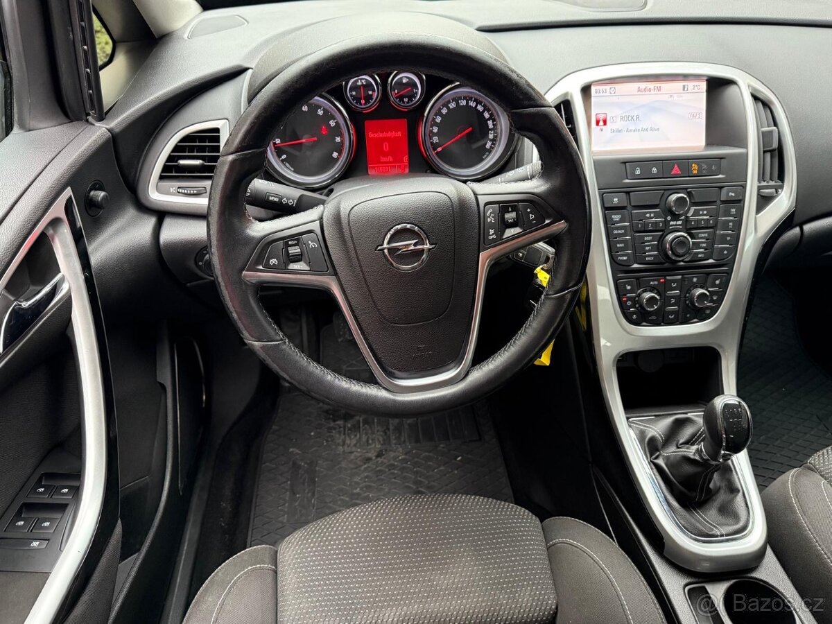 Opel Astra J 1,4i Sport Tourer - 6