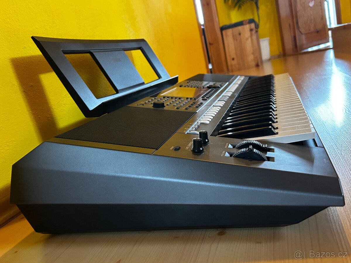Prodám klávesy Yamaha PSR-S770 - 6