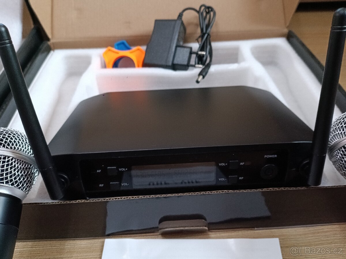 Prodám 2 sady bezdrátových mikrofonů - 6