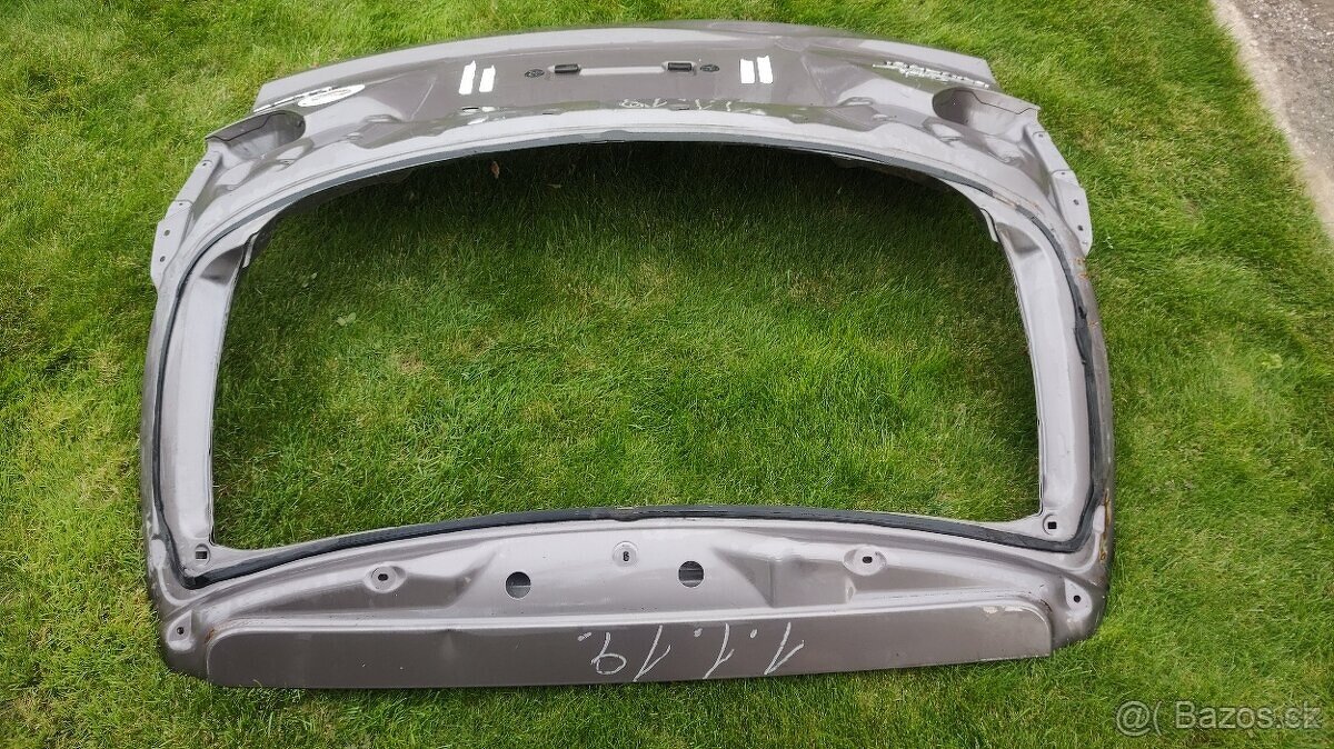 Hyundai ix35 IX35 2009 - 2015 zadna kapota kufor dvere - 6