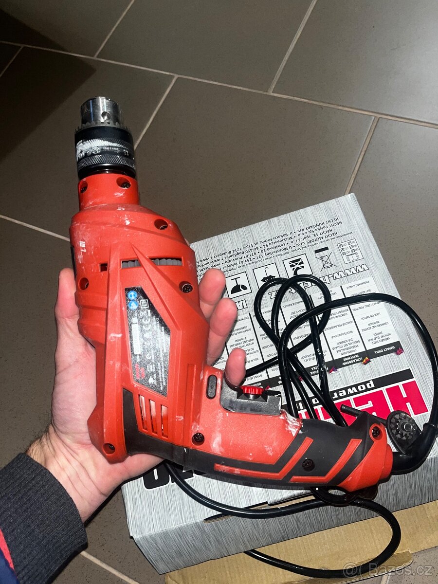 Okružní pila parkside+ vrtačka HECHT - 6