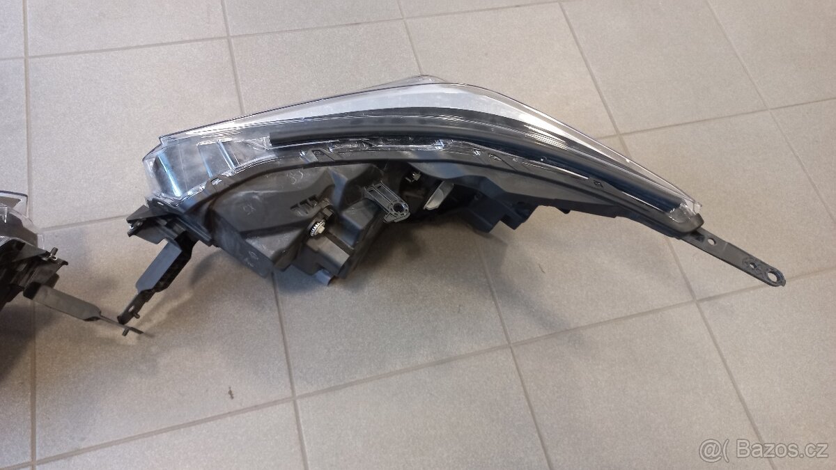 Subaru Outback 2021- LED světlomety - 6