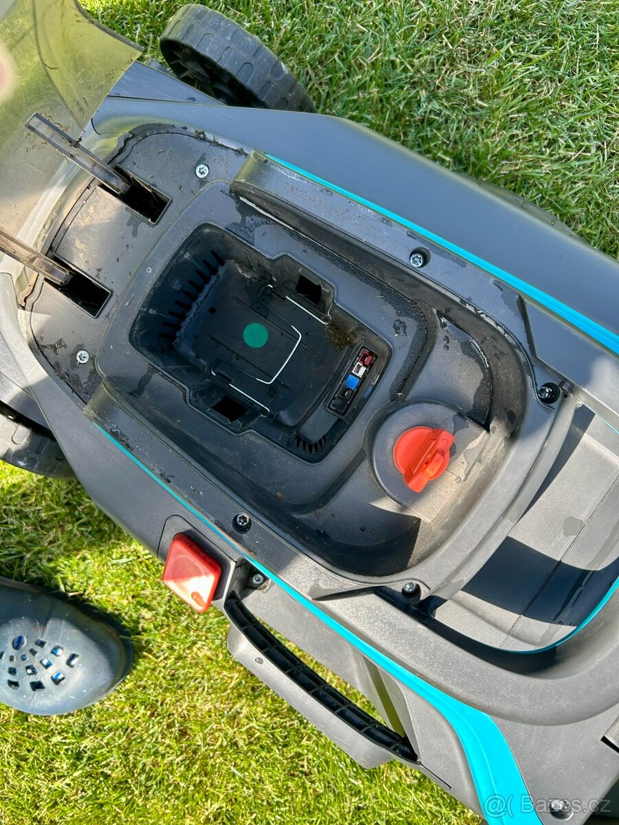 Aku Sekačka Gardena PowerMax Li-40/37 - 6