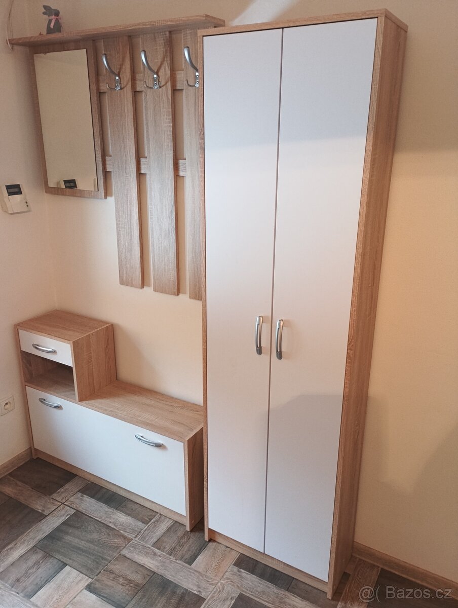 Předsíňová stěna dub sonoma/bílá - 6